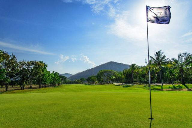 MAJESTIC CREEK COUNTRY GOLF CLUB